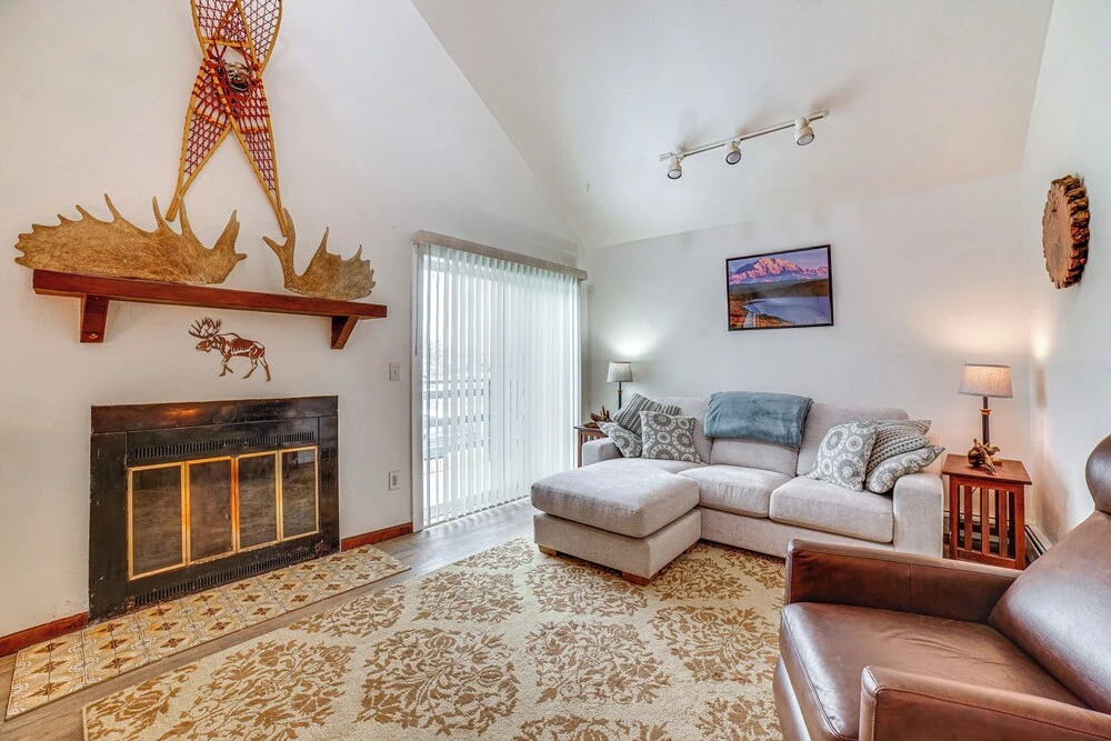 Cozy Anchorage Vacation Rental Near Hospitals!