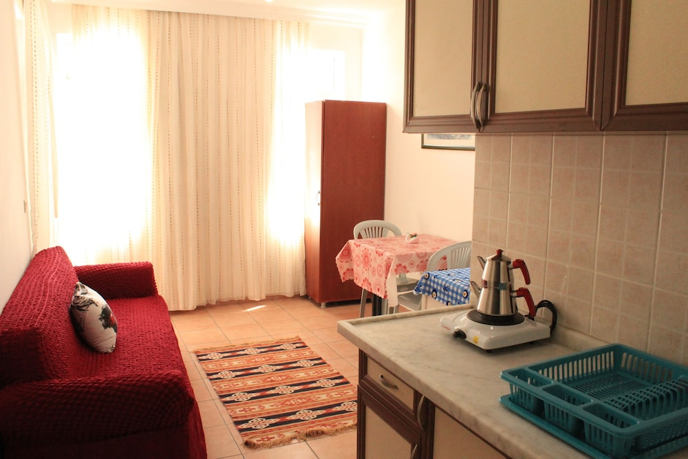 Denizati Apart