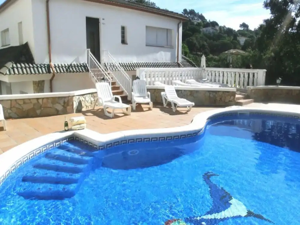 Villa - 6 Bedrooms with Pool and WiFi - 104106