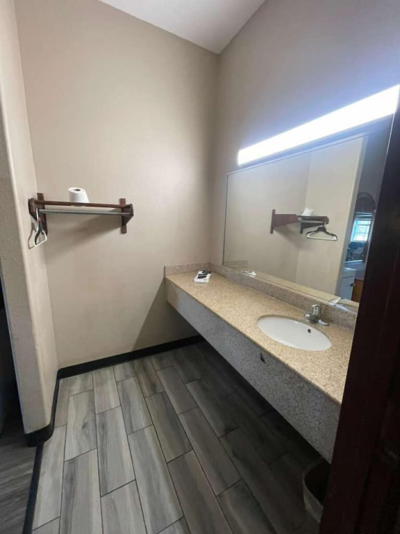 Airport Inn & Suites South Padre Island I 37
