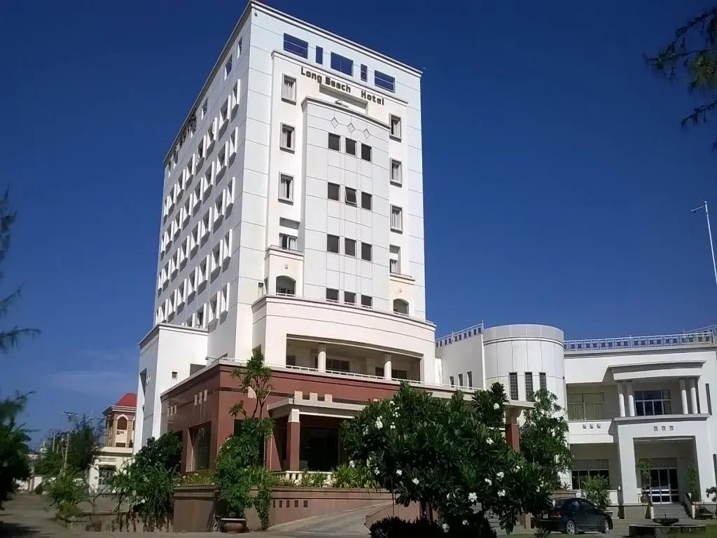 Long Beach Hotel