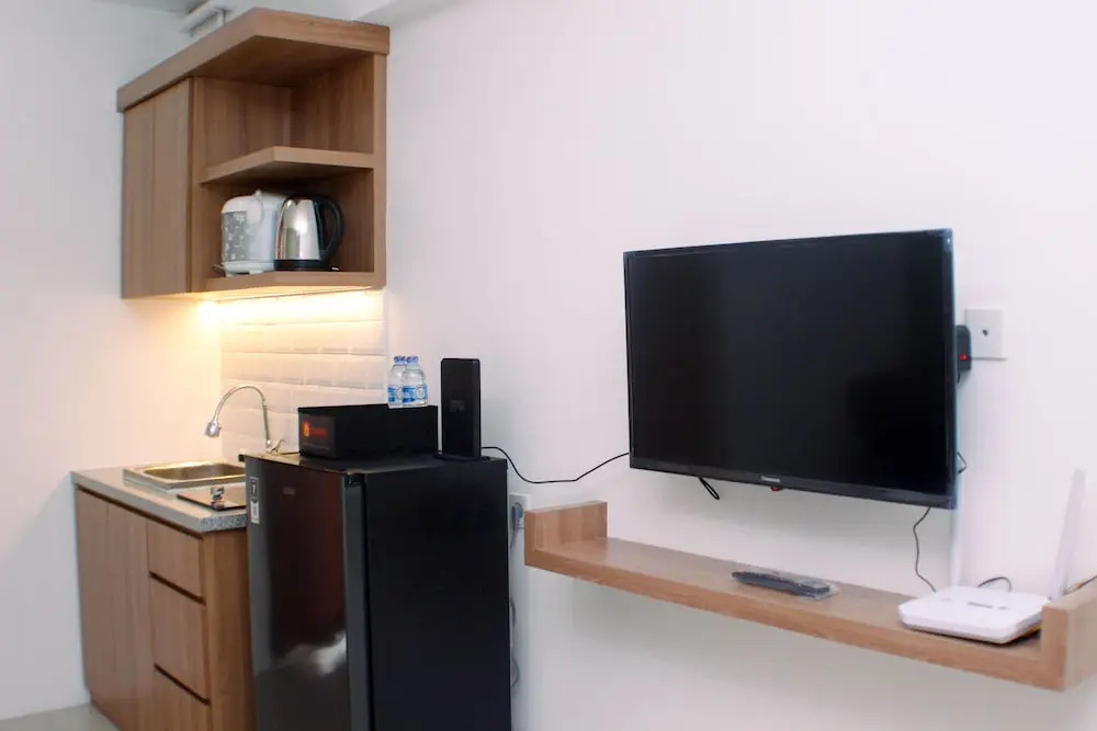Comfy And Strategic Studio Apartment At Bassura City