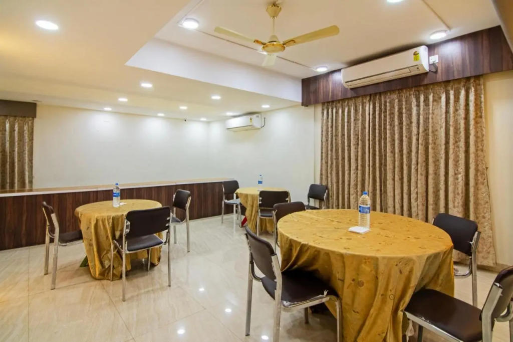 Treebo Petals Suites & Banquet - New Town