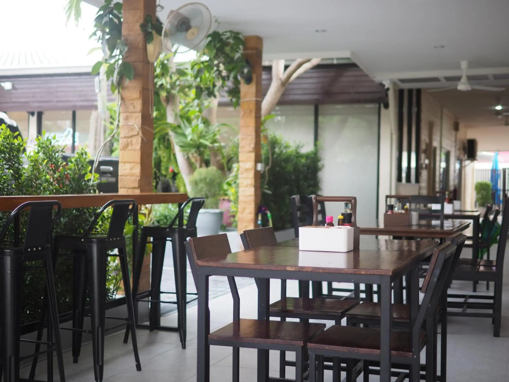 Mangoes Pattaya