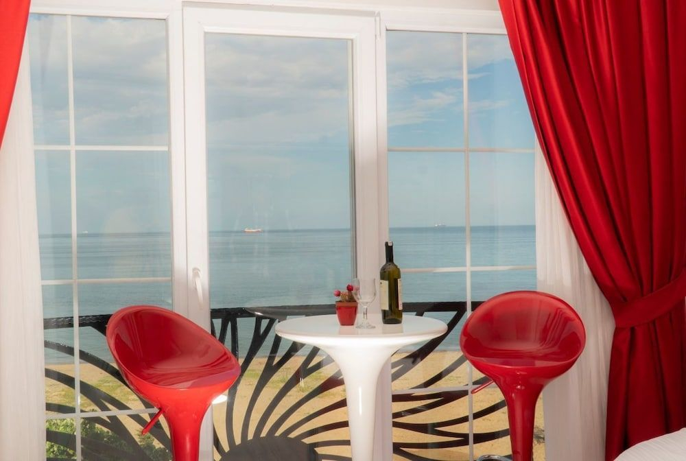 NOVA PORT Boutique Hotel
