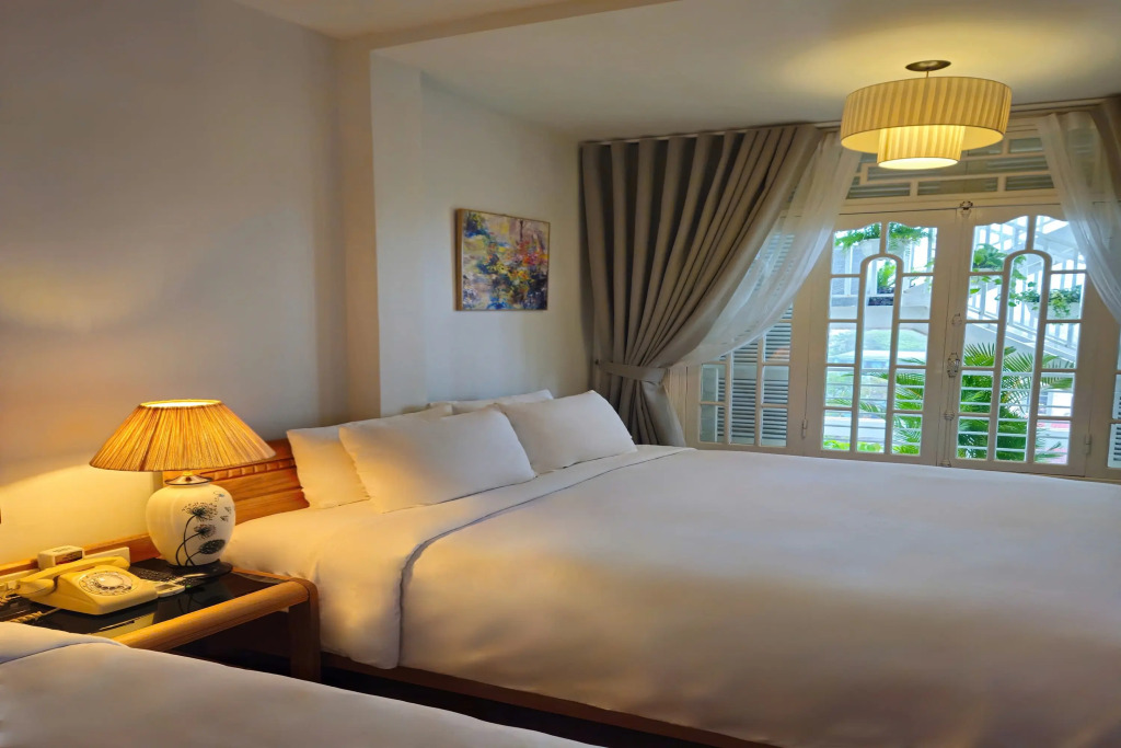 Victory Hotel