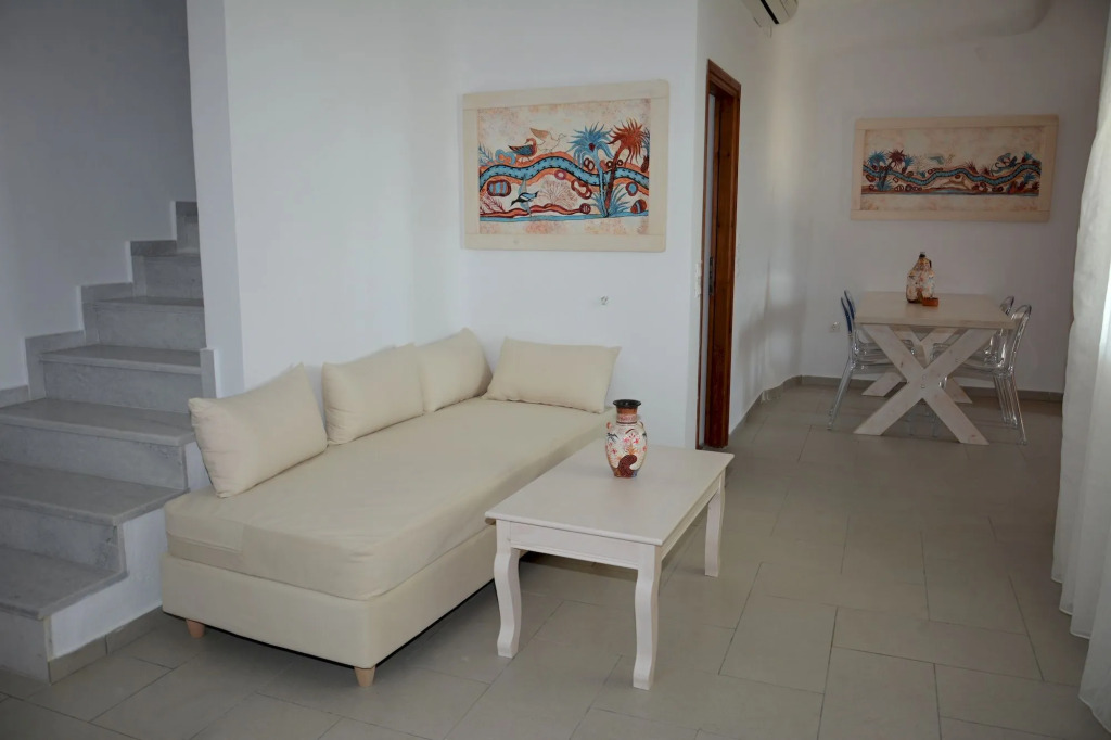 Zatrikion Santorini Villas