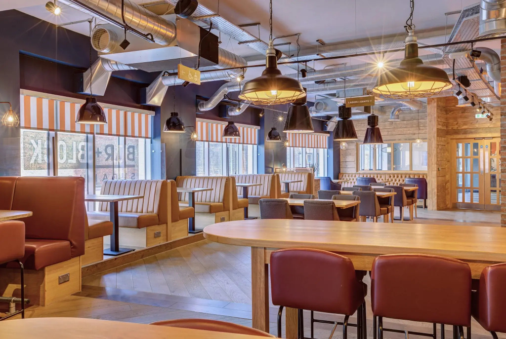 Premier Inn Portsmouth Dockyard