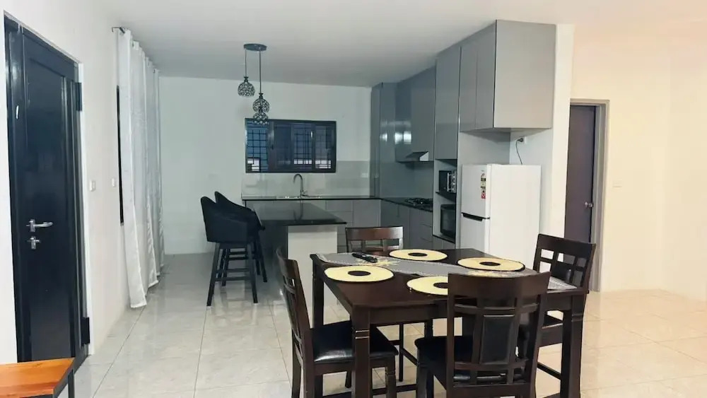 Peaceful Nadi Base Retreat