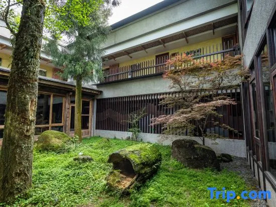 Tianfu Honggu · Gengdu Taoyuan Resort