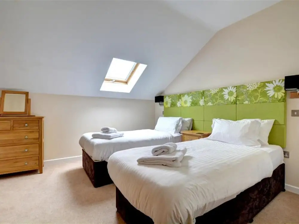 Idyllic Holiday Home in Saint Columb With Terrace