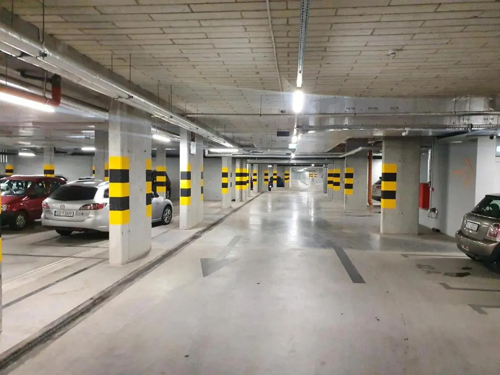 Apartamenty Ceglana Park -parking w hali garażowej- piękne nowe osiedle