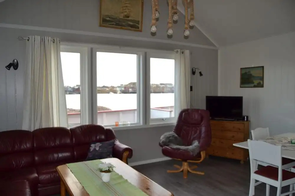 Sjøstrand Rorbuer