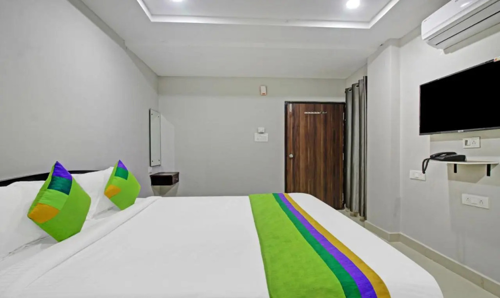 Itsy Hotels Sunrise Grand, Hitech City