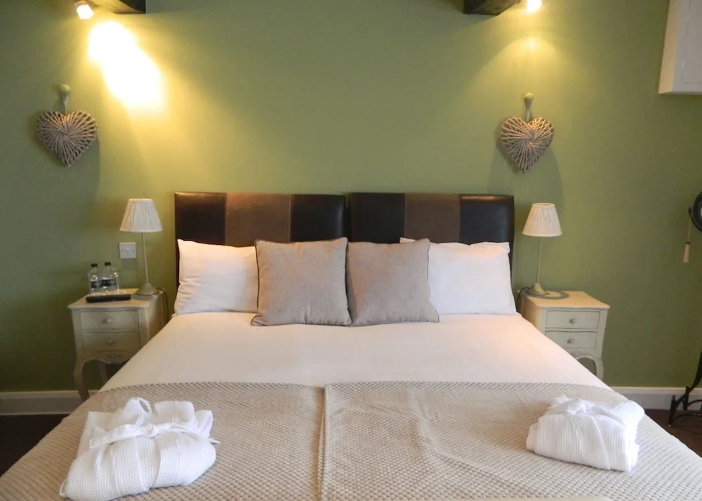 Berts Rooms at The Black Horse Inn