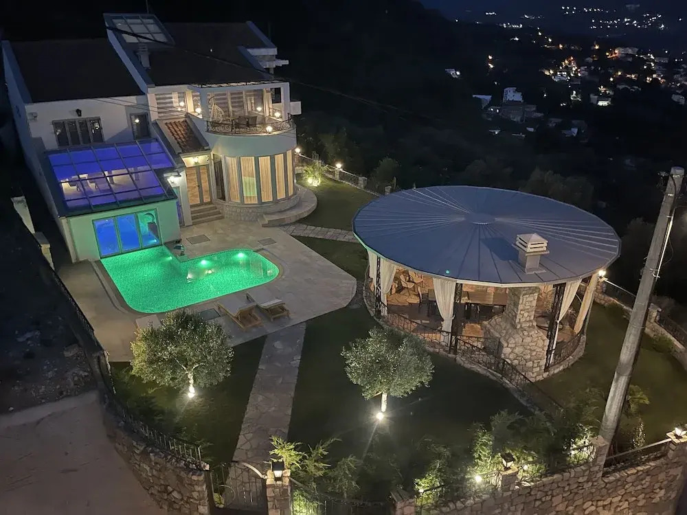 The View Premium Villas