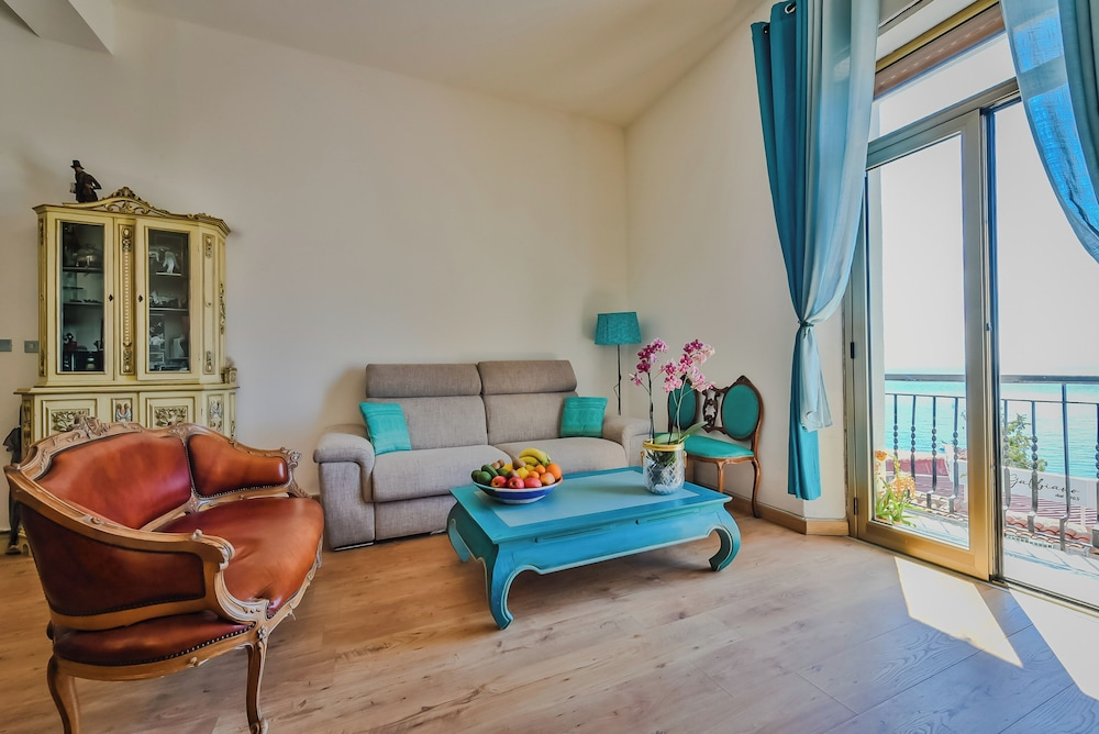Cohen Smart House