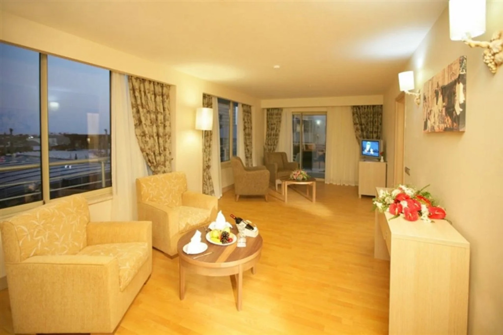 Grand Pearl Beach Resort And Spa