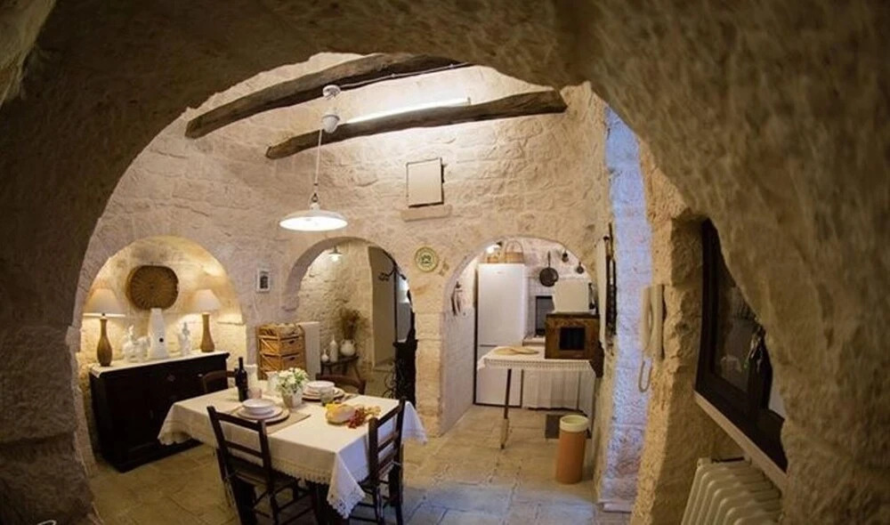 Spacious Villa with Private Pool in Castellana Grotte