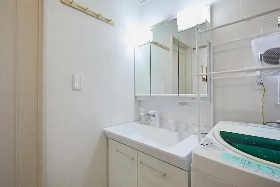 Koiwa House with 3BR and Free Parking Great for Groups