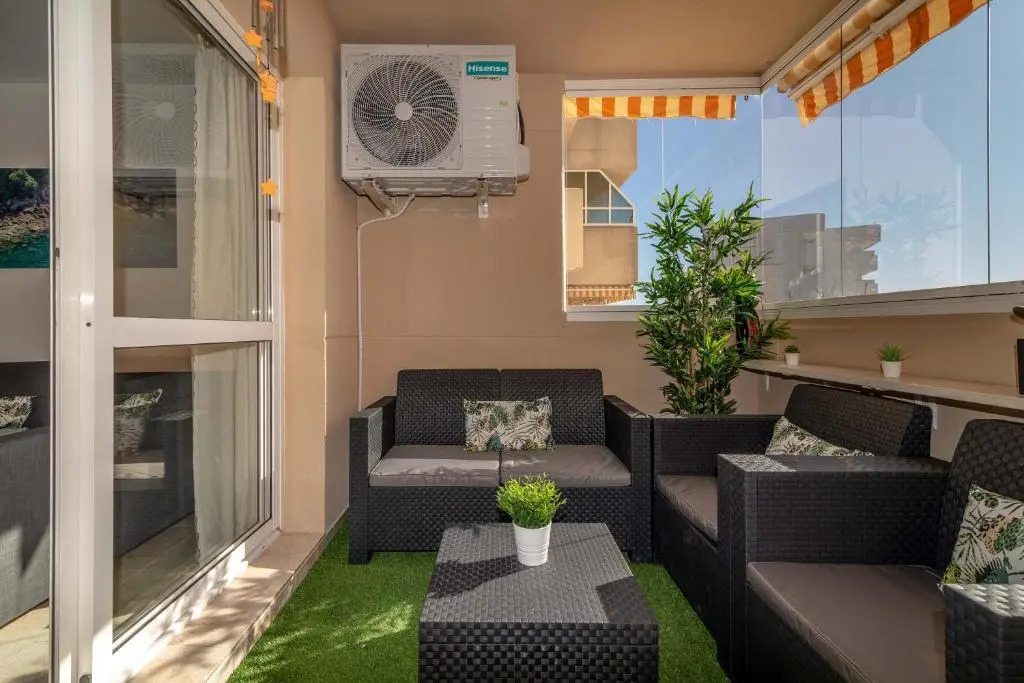 N&A Golondrinas Recently Renovated 2bdr Apt