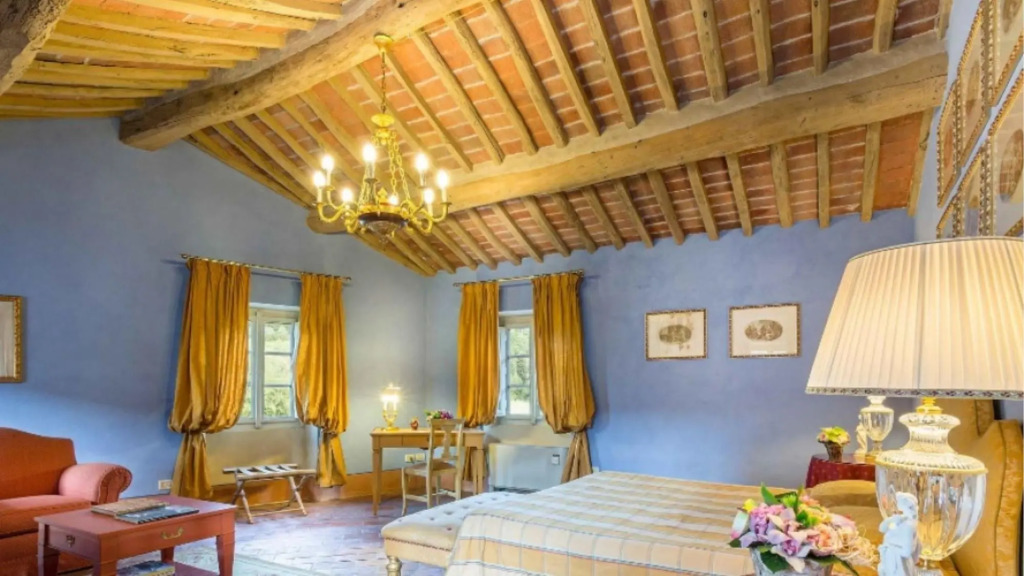Elegant Tuscan Village Luxury Residence up to 24 Guests-borgo Bernardo