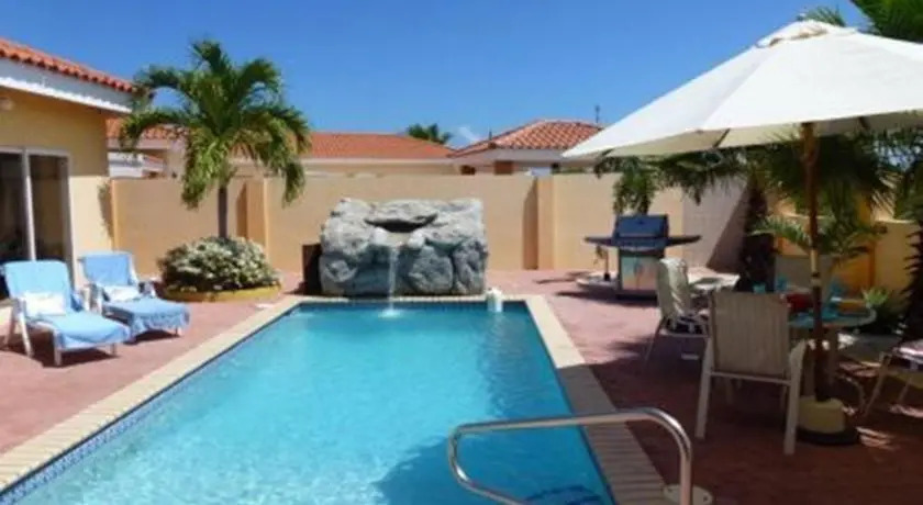 Private Esmeralda Villa