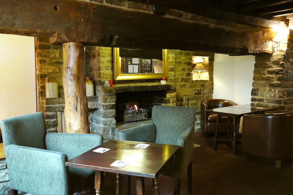 Mullions 51 B&B