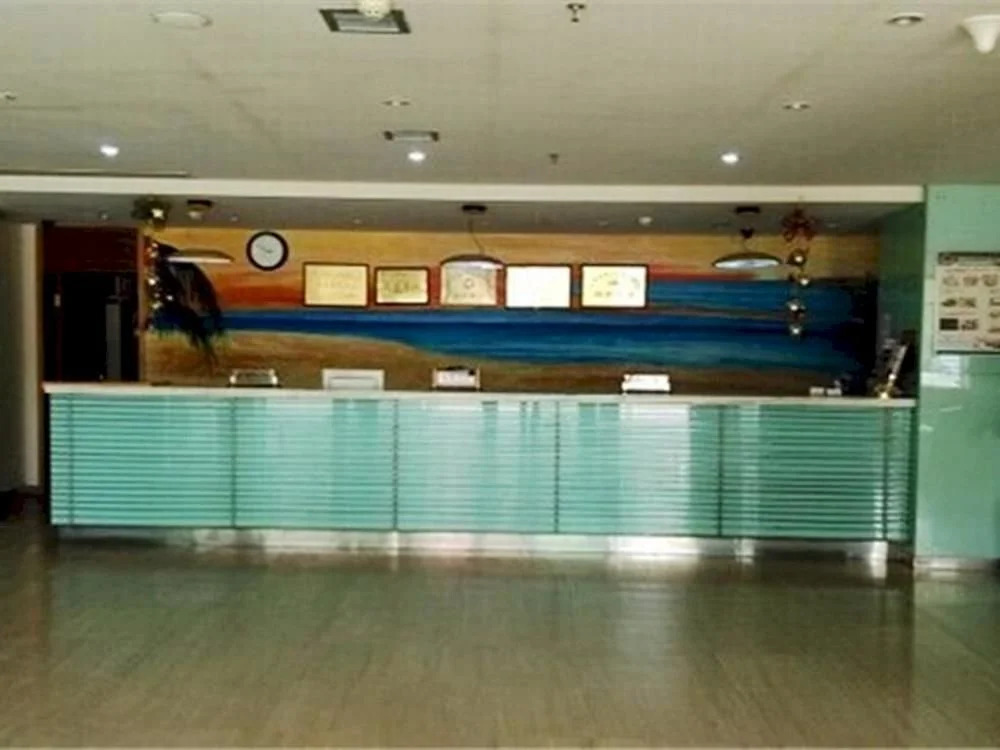 Nanyang Crystal Hotel