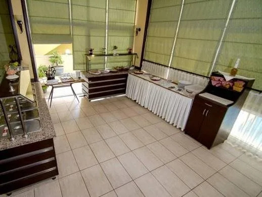 Guler Hotel	
