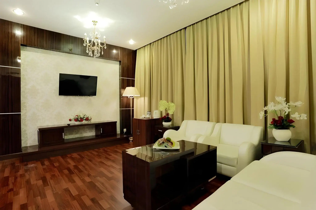 Sutan Raja Hotel & Convention Palu