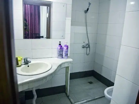 Dajiazu Hotel