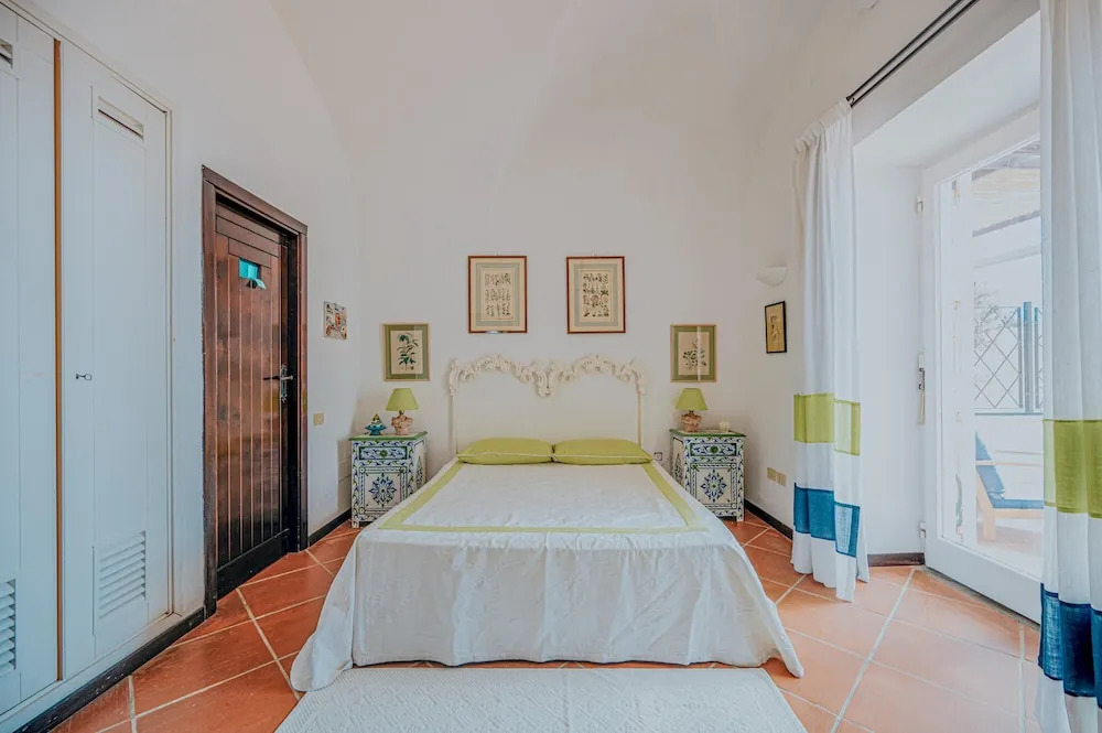 Villa White by Elite Villas