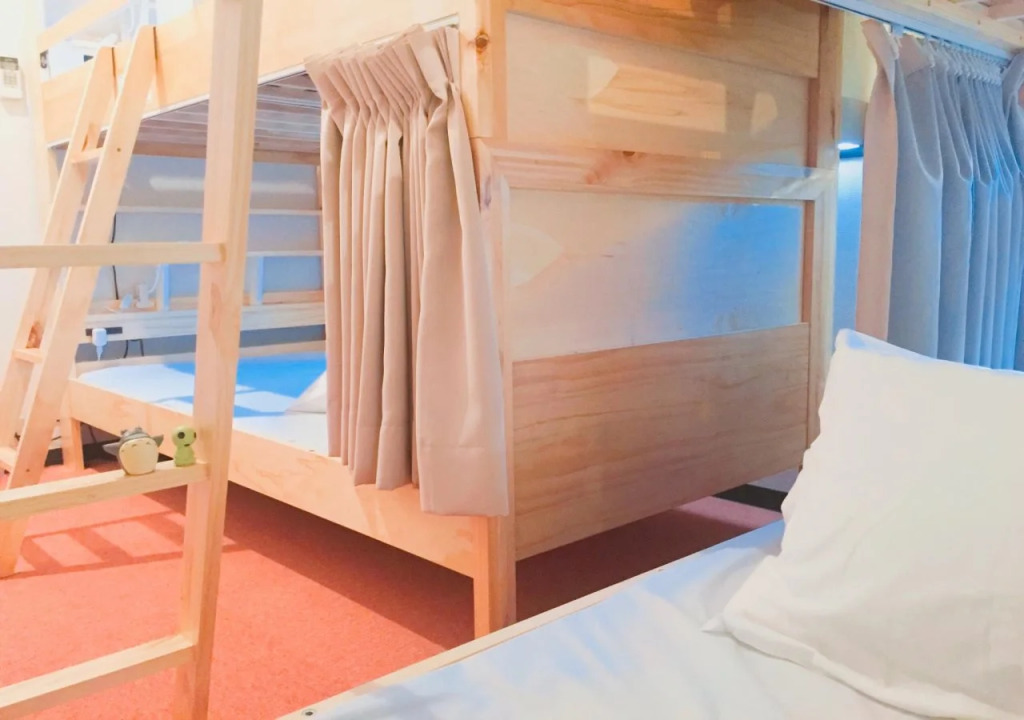 Guesthouse Gloire - Hostel