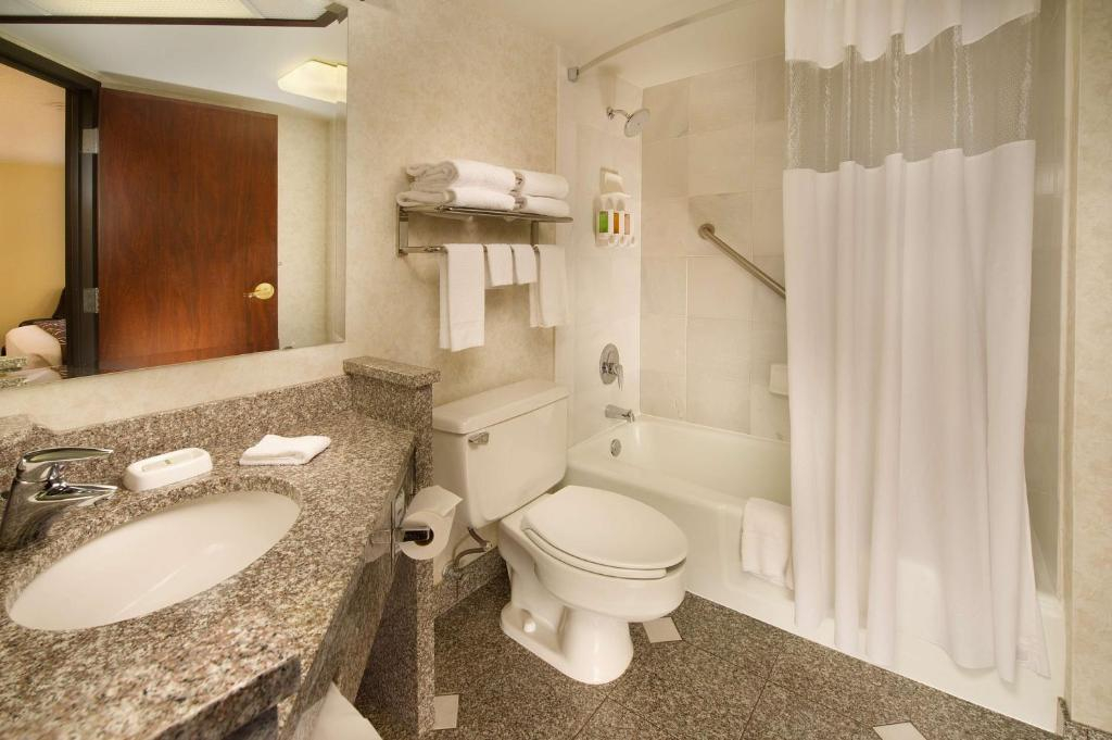 Drury Inn & Suites St Joseph