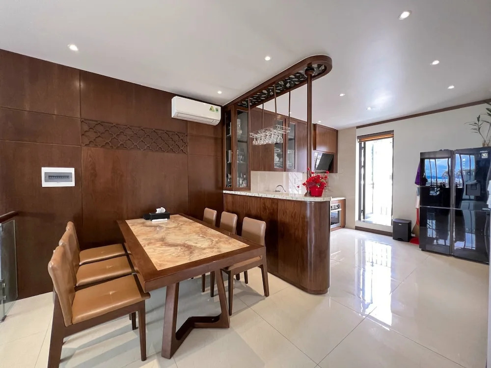 Elysinam Boutique Hotel Ha Long