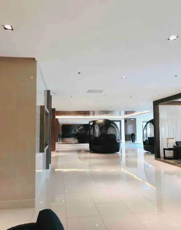 Shore Residences Near Moa