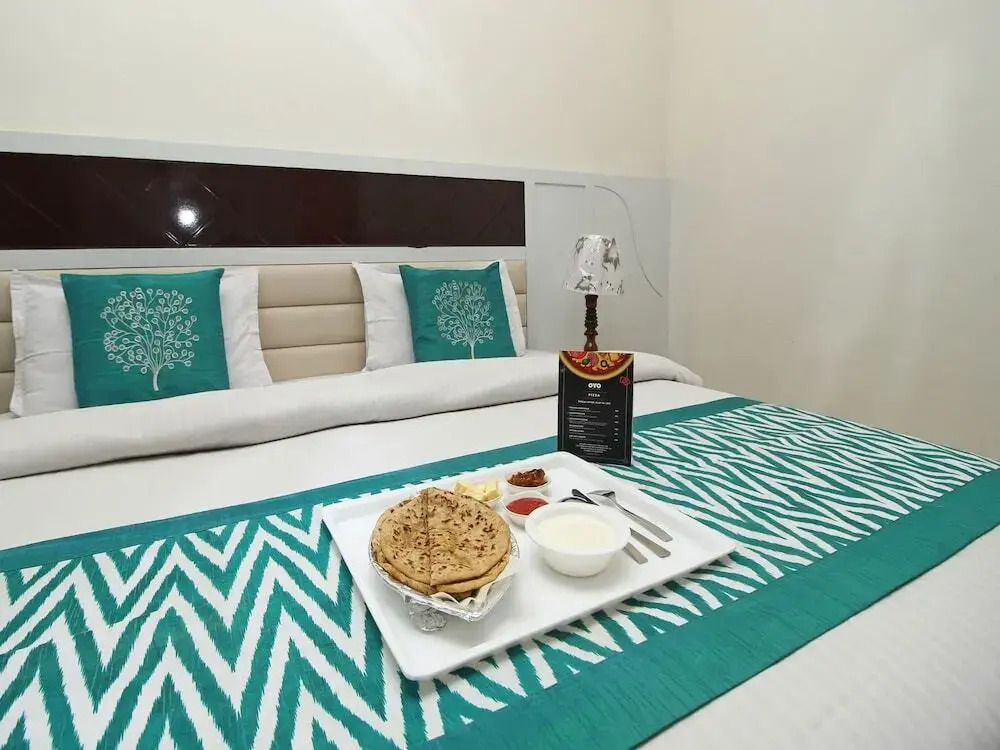 Premium Corporate Suites by OYO Rooms