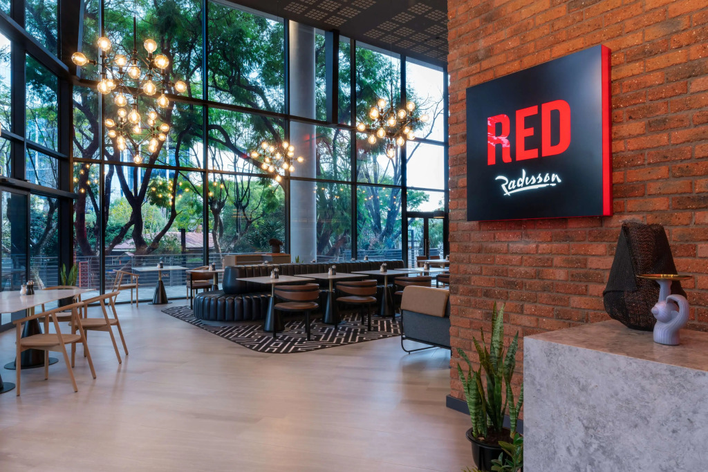 Radisson RED Hotel Johannesburg Rosebank