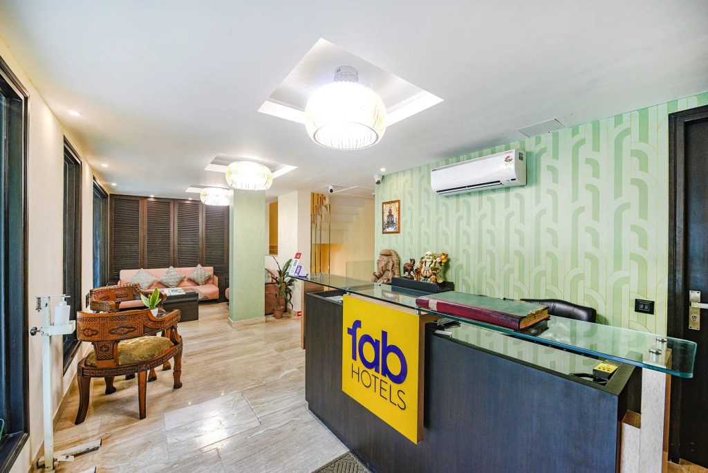FabHotel Prime Aashraye
