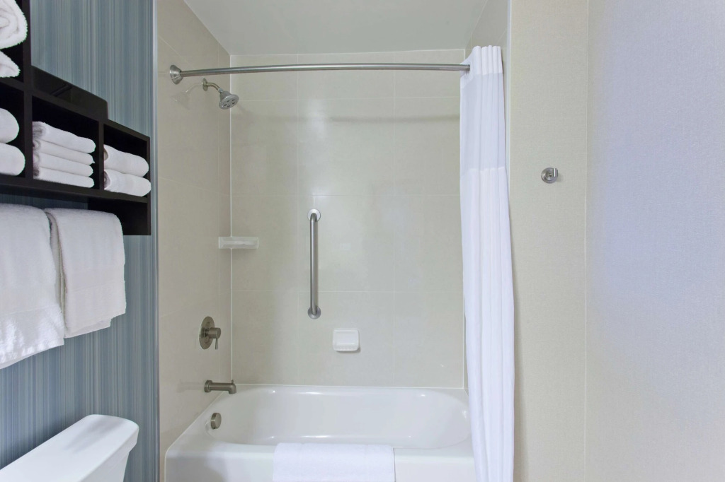 Hampton Inn Morgan Hill