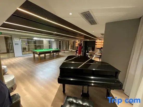 Homeinn Plus Hotel (Xianning Yinquan Avenue Tonghui Plaza)