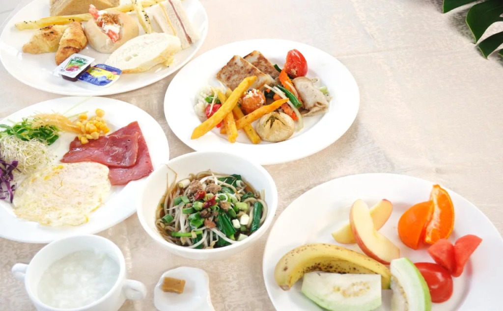 Tai-Yi Red Maple Resort