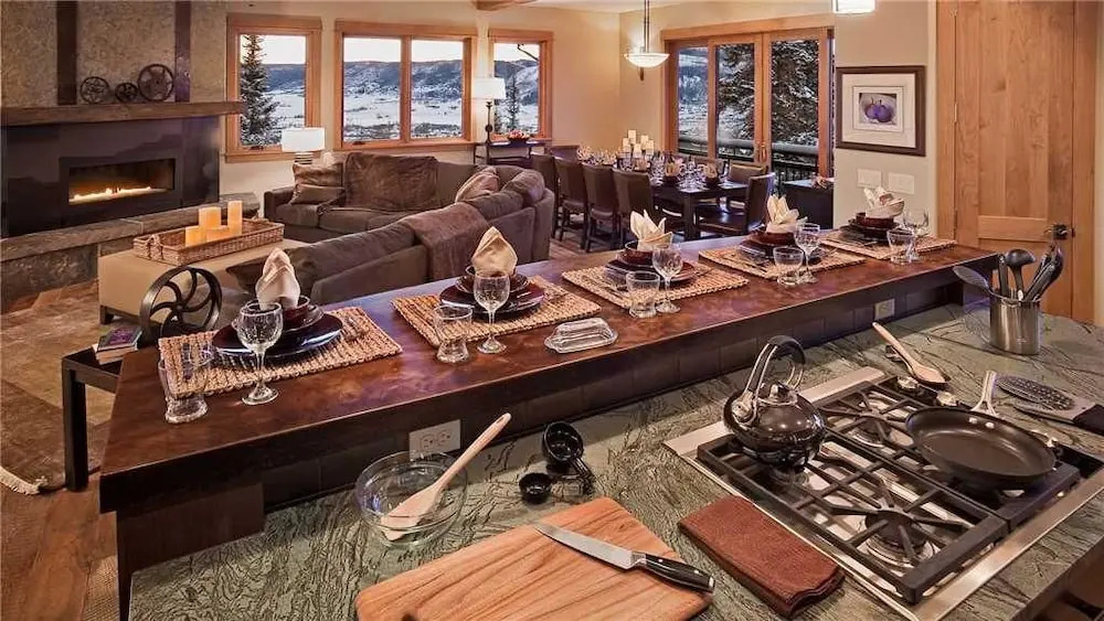 Falconhead Grande 10 BedroomHoliday home By Moving Mountains
