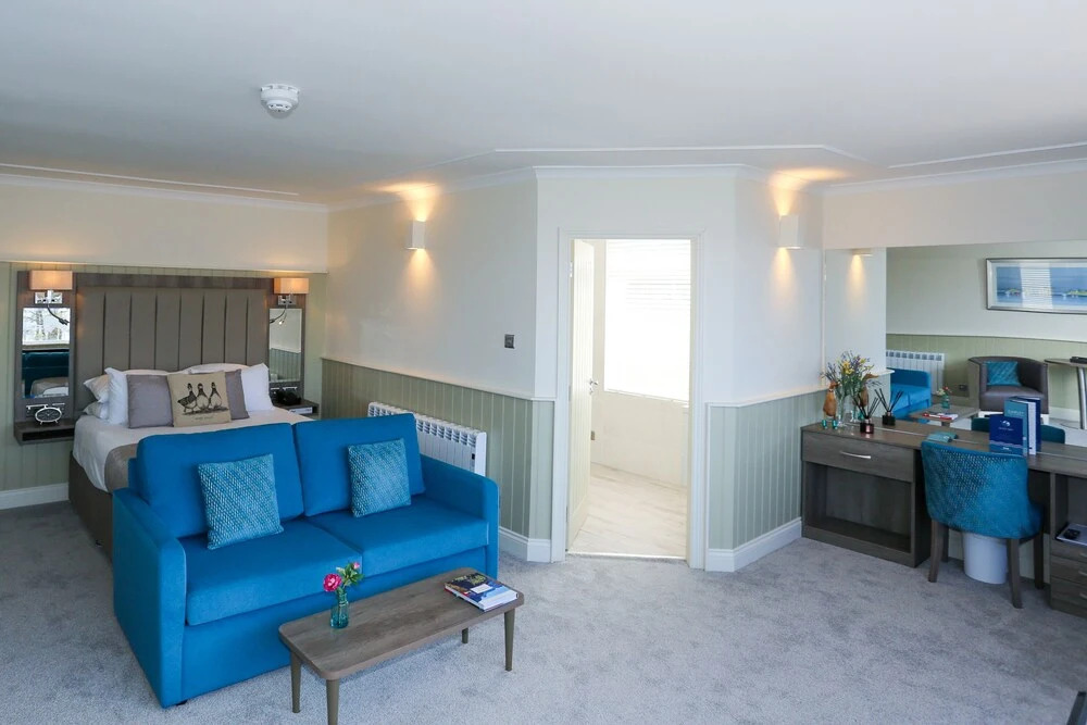 Duck Bay Hotel & Restaurant