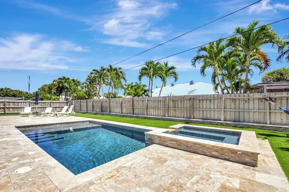 Dolphin Villa - Private Pool