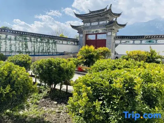 Yingshan Countryside B&B (Erhai Caicun Longkan Wharf Branch)