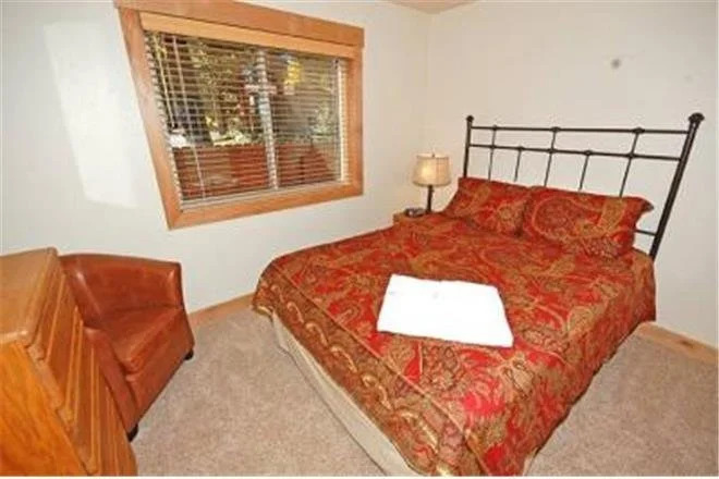 2806 Springwood Drive 4 Bedroom Home by RedAwning