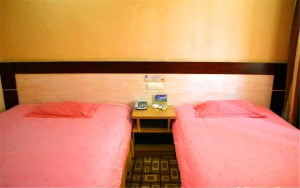 Hohhot Jiahong Home Inn Ulanqab East Street 4th Branch