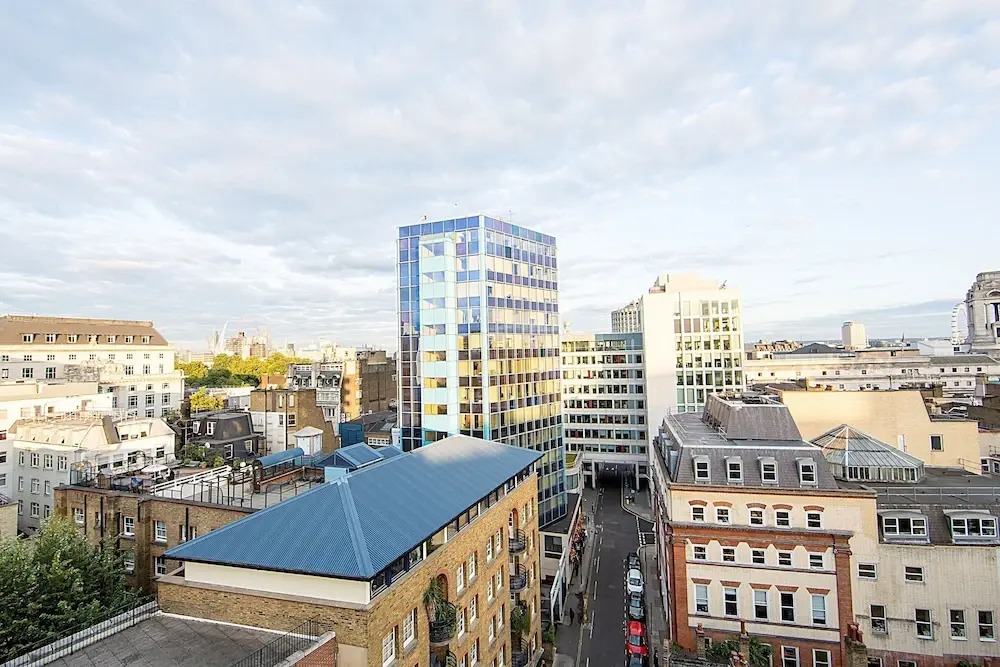 One Bedroom Apartment With Great Views Close to Covent Garden